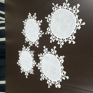 10 Vintage Hand Crocheted Linen Table Doilies.